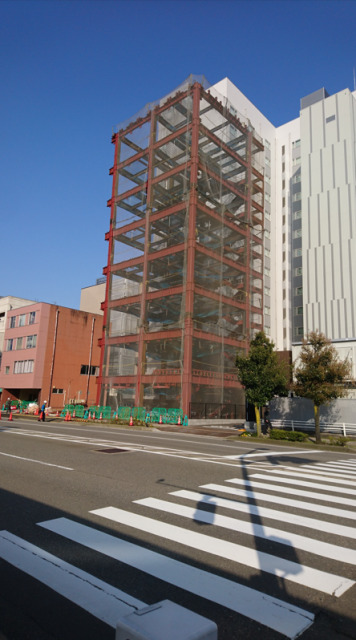 広岡WEST